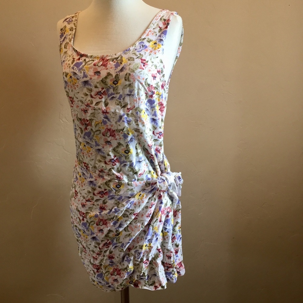 Elisse floral side tie dress
